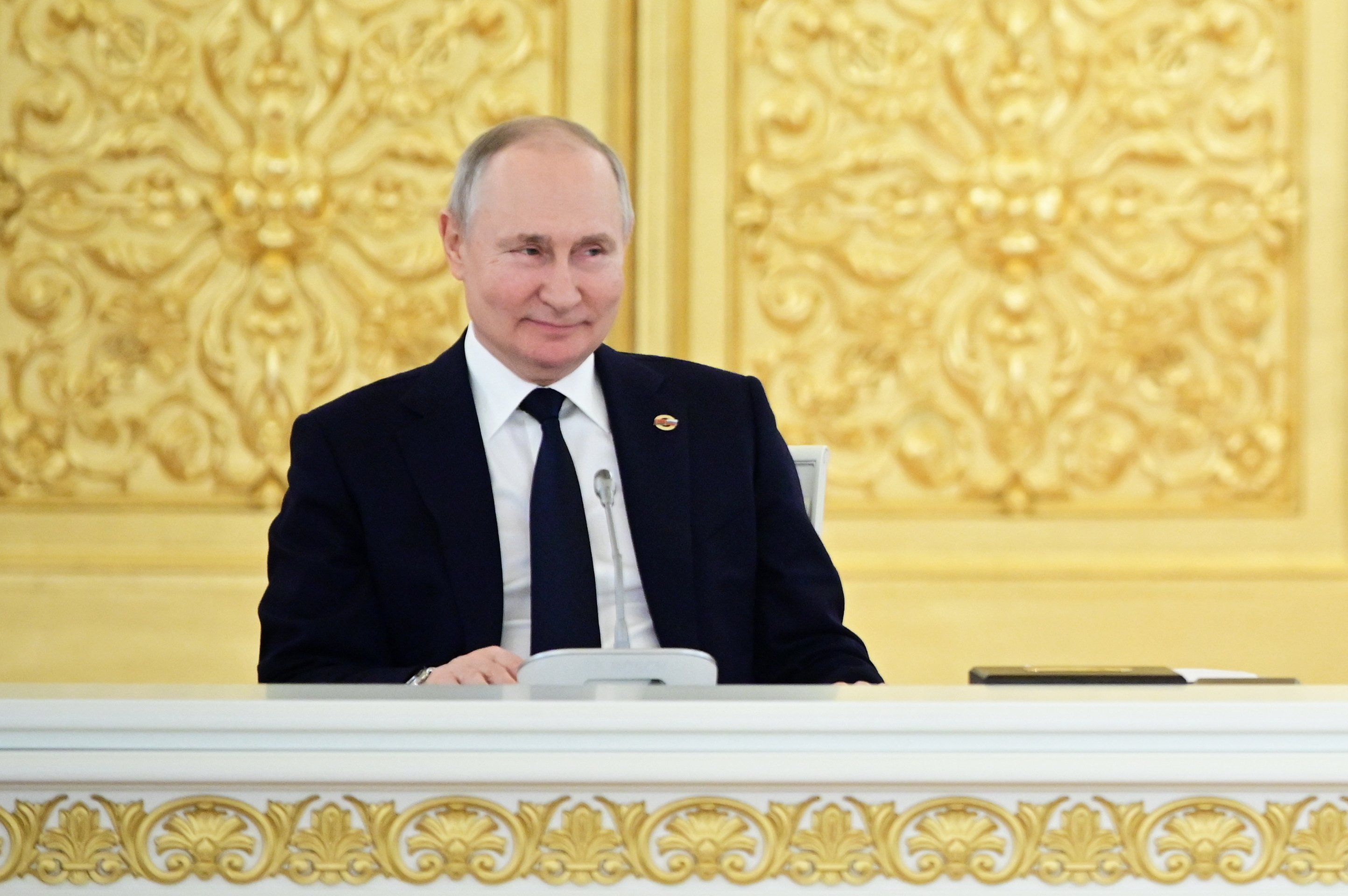 Vladímir Putin estudia un alto el fuego durante la Pascua ortodoxa con un objetivo claro