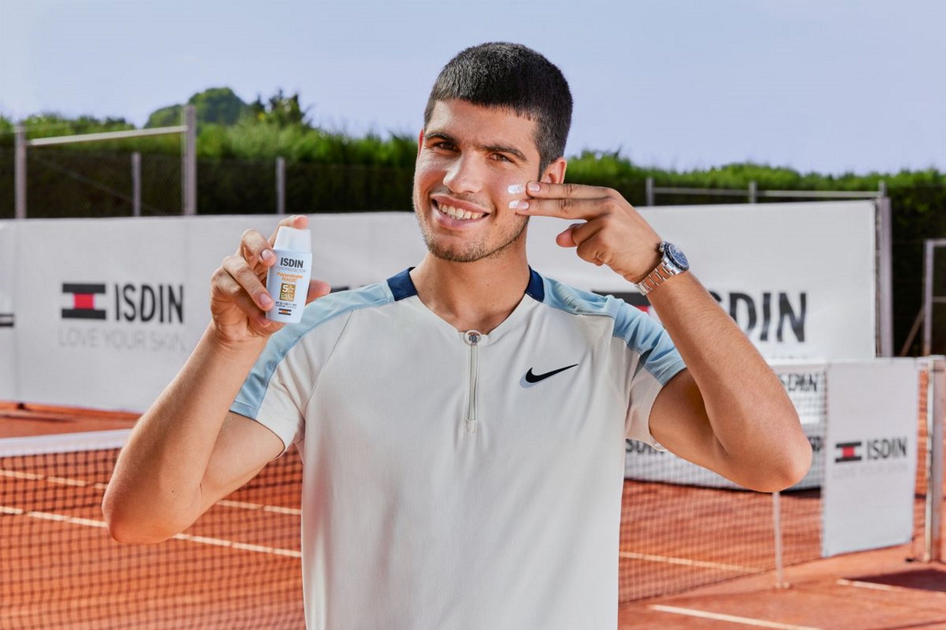 ISDIN s'uneix al Trofeu Godó per conscienciar sobre la importància de la fotoprotecció en el tenis