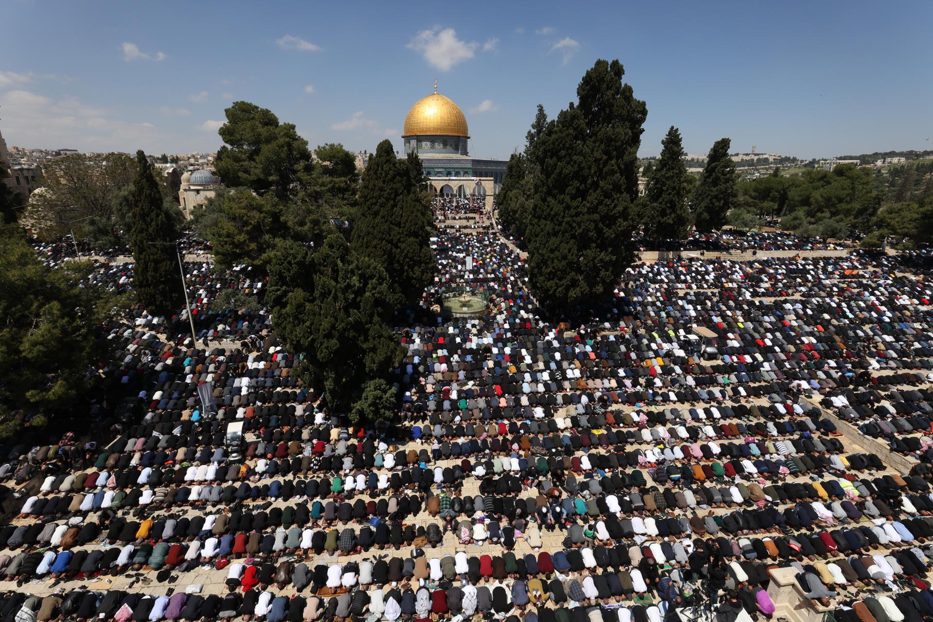 Israel y Jordania consiguen un último viernes de Ramadán sin incidentes