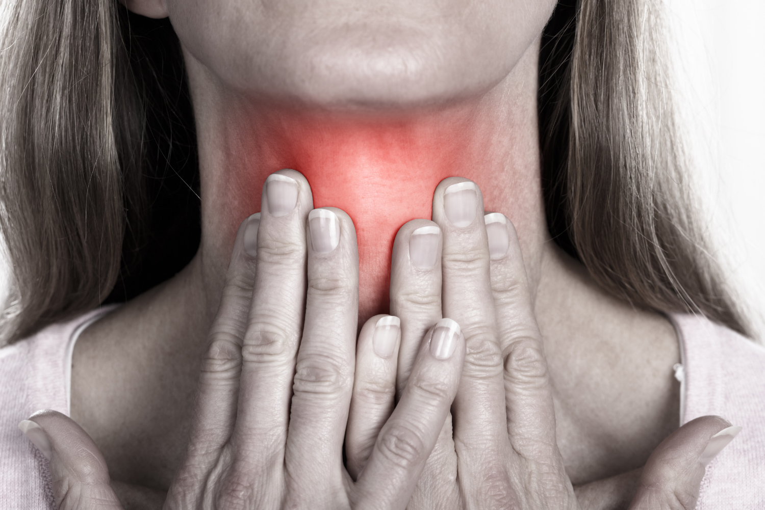 Remedios para cuidar tu garganta irritada