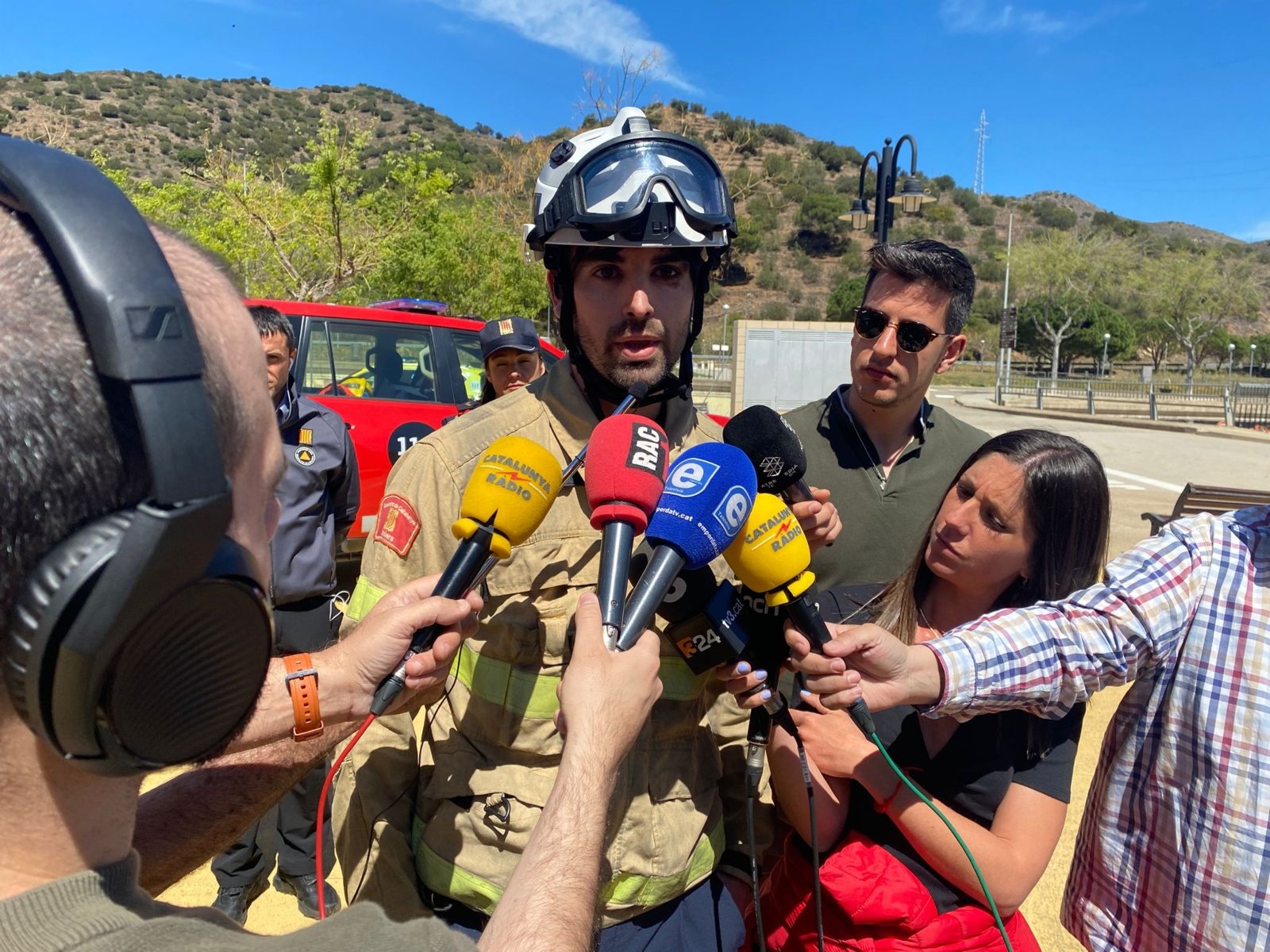 El incendio en la Catalunya Norte no está controlado: el viento complica el día