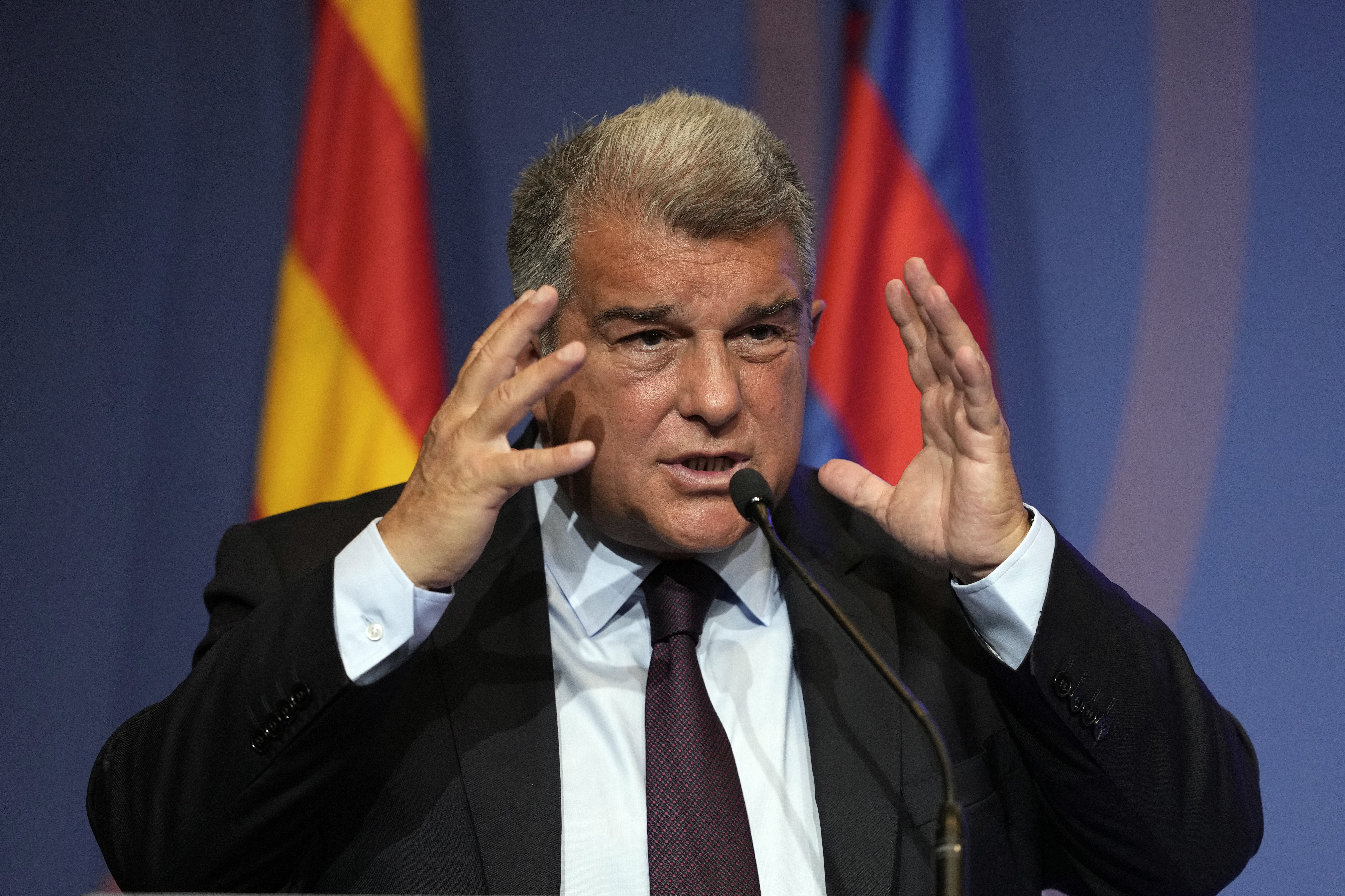 Joan Laporta, a punt d'arribar a les mans amb un pes pesant del vestidor del Barça, torna el conflicte