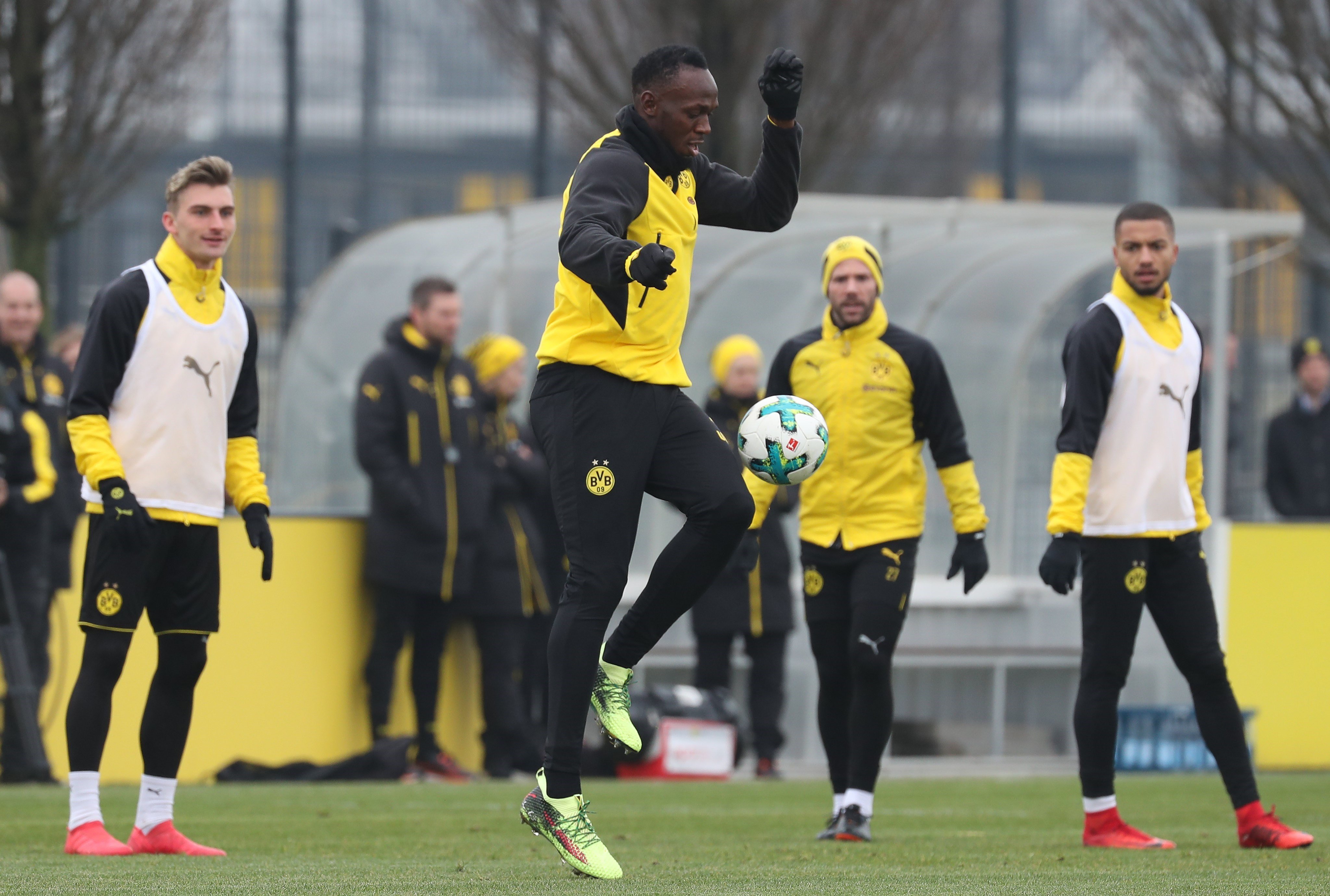 Usain Bolt es la nueva sensación del Borussia Dortmund