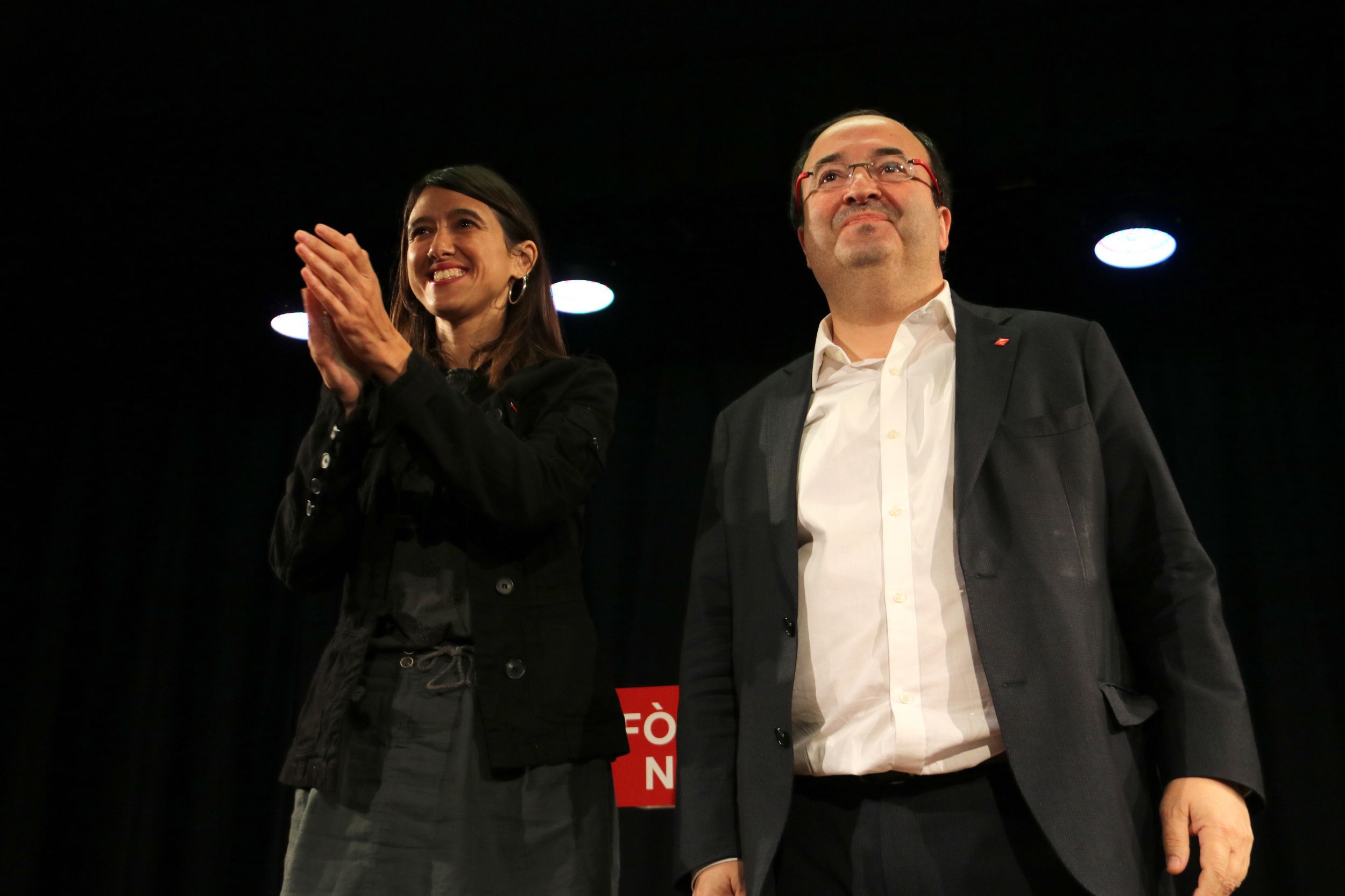 El PSC decide el pulso Iceta-Parlon en pleno debate sobre el 'no' a Rajoy