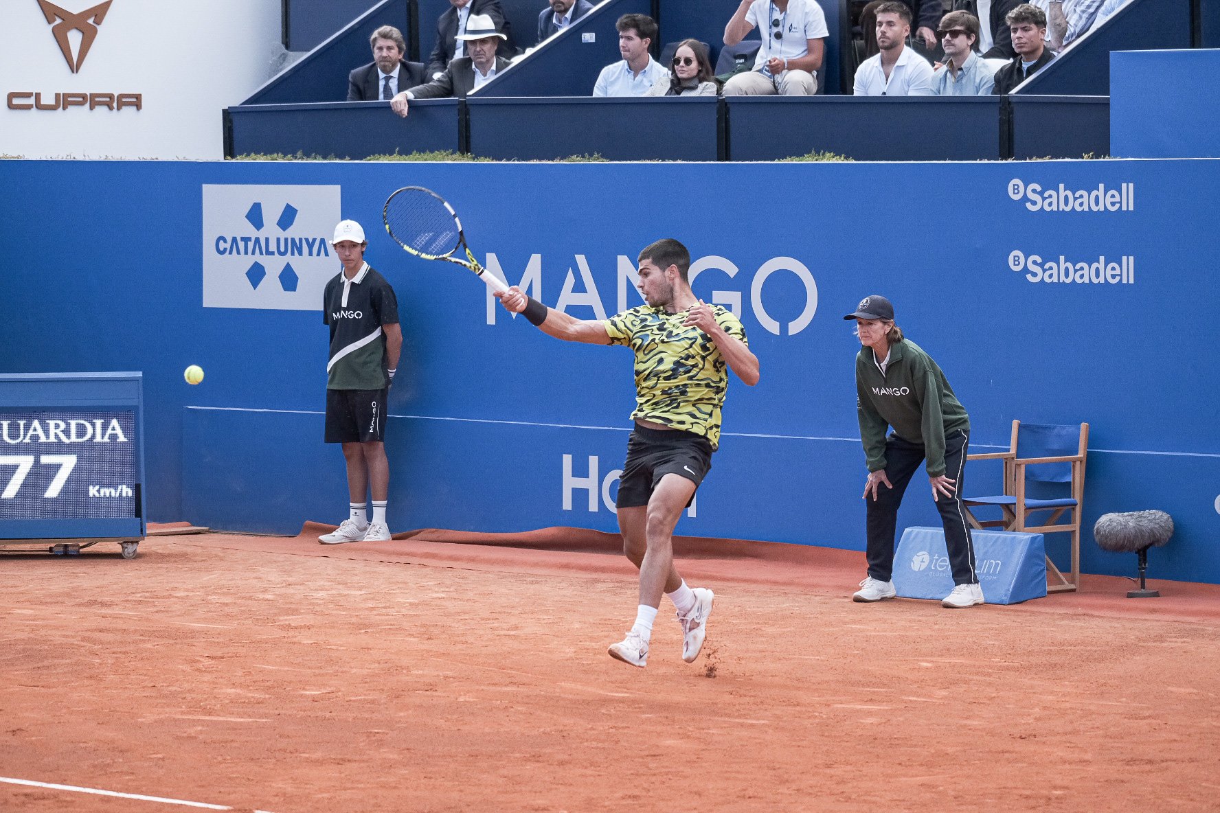 Carlos Alcaraz debuta en el Barcelona Open Banc Sabadell 2023 con una brillante victoria contra Nuno Borges