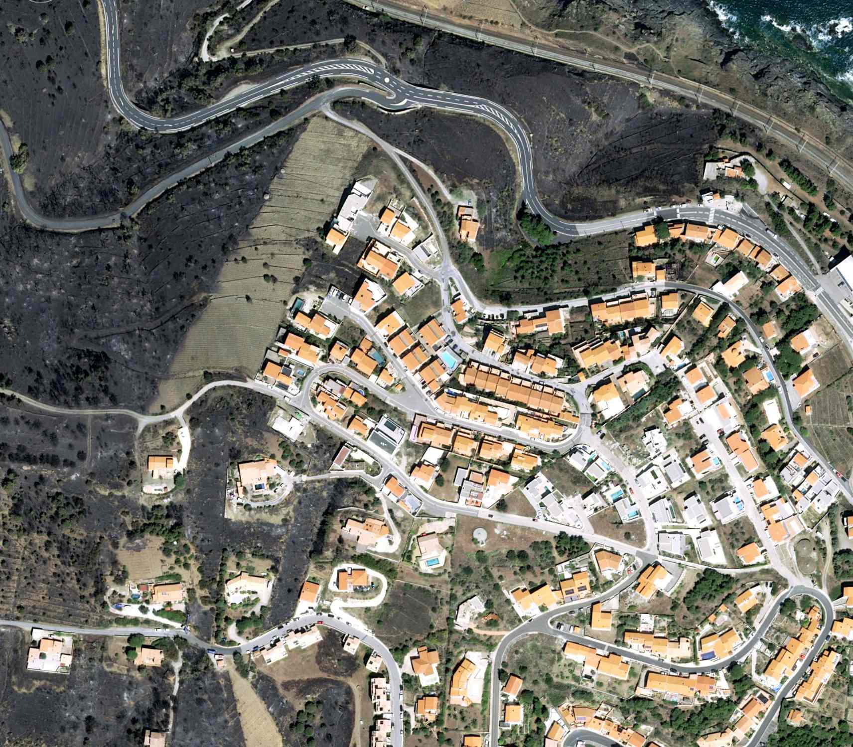 Impresionantes imágenes satélite del incendio de la Catalunya Nord: el fuego cerca de las casas