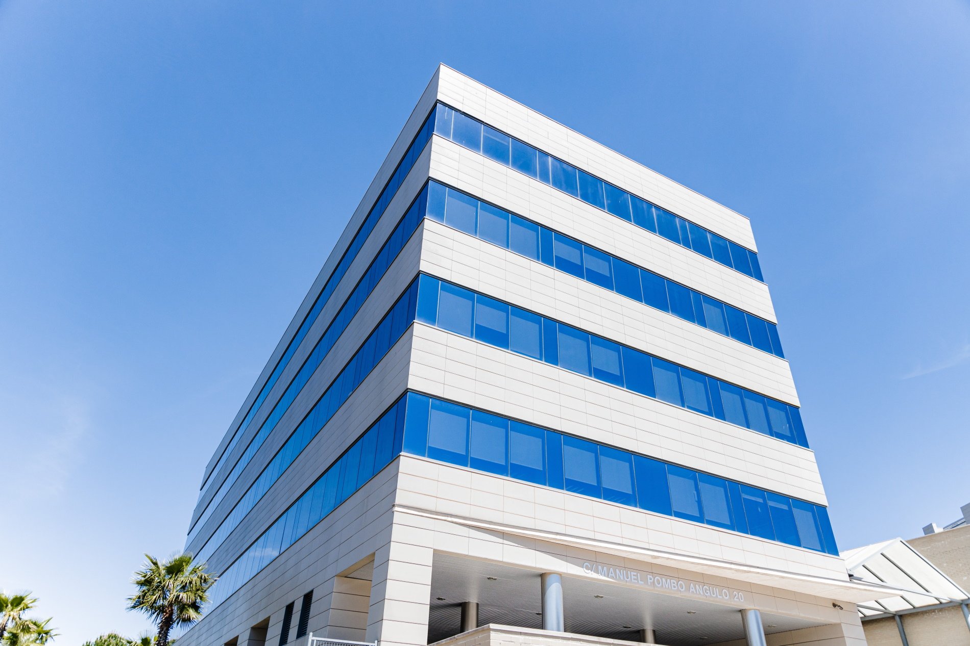 Abengoa comença una nova etapa amb Cox després de set anys d'incertesa