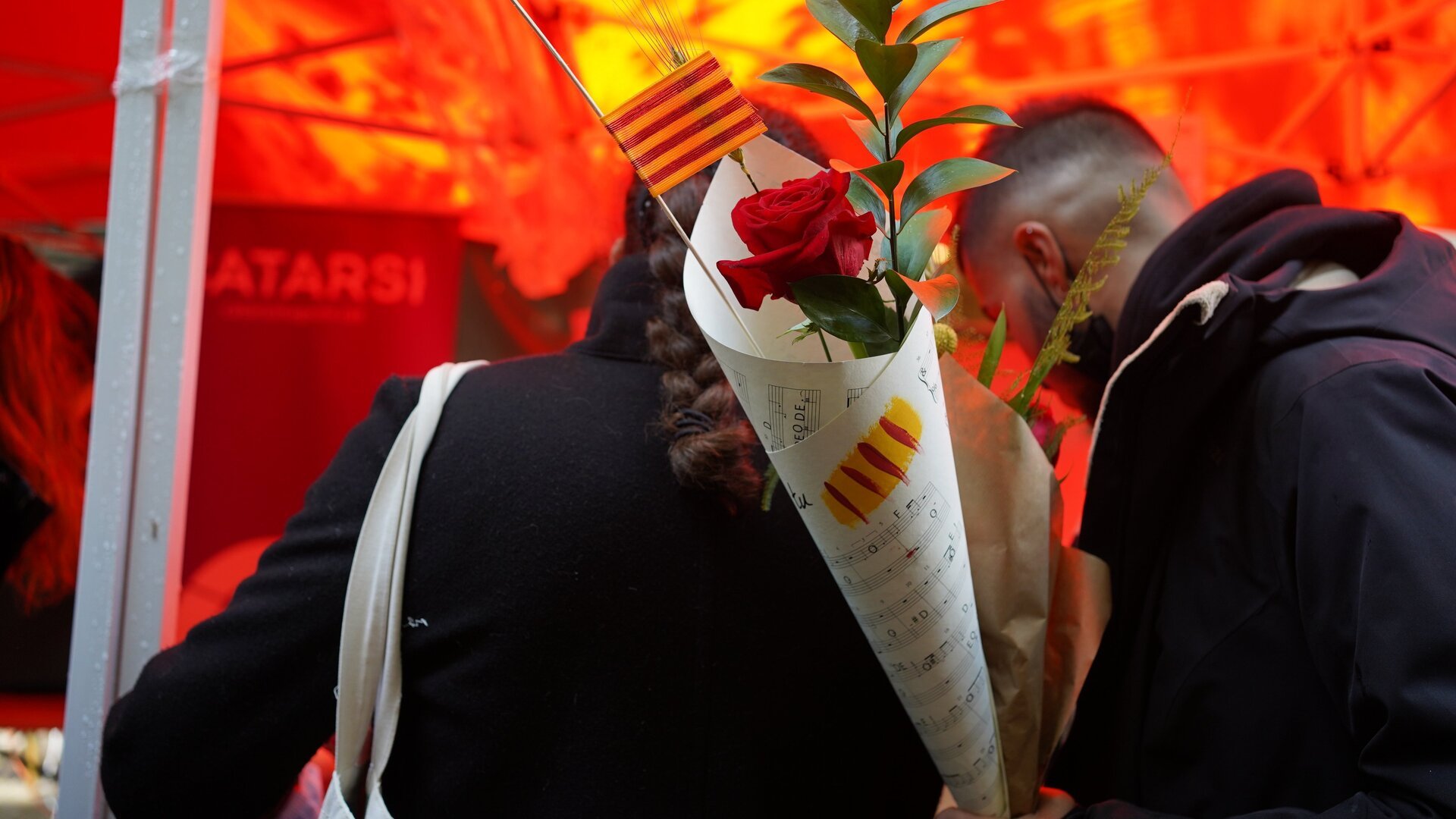 Com conservar la teva rosa de Sant Jordi fresca més temps: els trucs perquè no perdi la forma