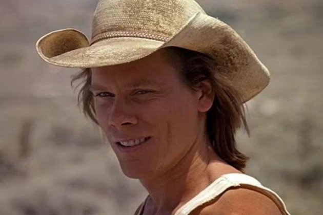 Kevin Bacon en Temblores Kevin Bacon en Temblores