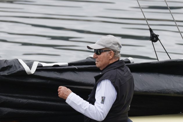 Joan carles I, rey emerit, en la seva segona vista a Sanxenxo (3). Foto: Efe