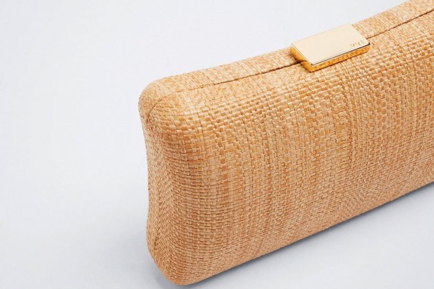 Clutch de paja1 Clutch de paja1
