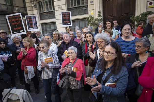 Lectura protagonistes llibre Torturades Via Laietana / Foto: Montse Giralt