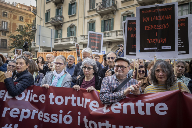 Lectura protagonistes llibre Torturades Via Laietana / Foto: Montse Giralt