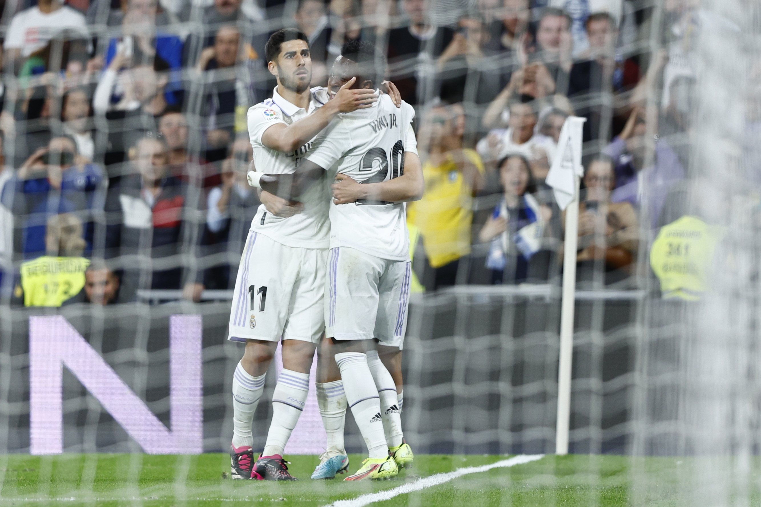 El Real Madrid supera por inercia al Celta (2-0) y mantiene la buena racha de resultados