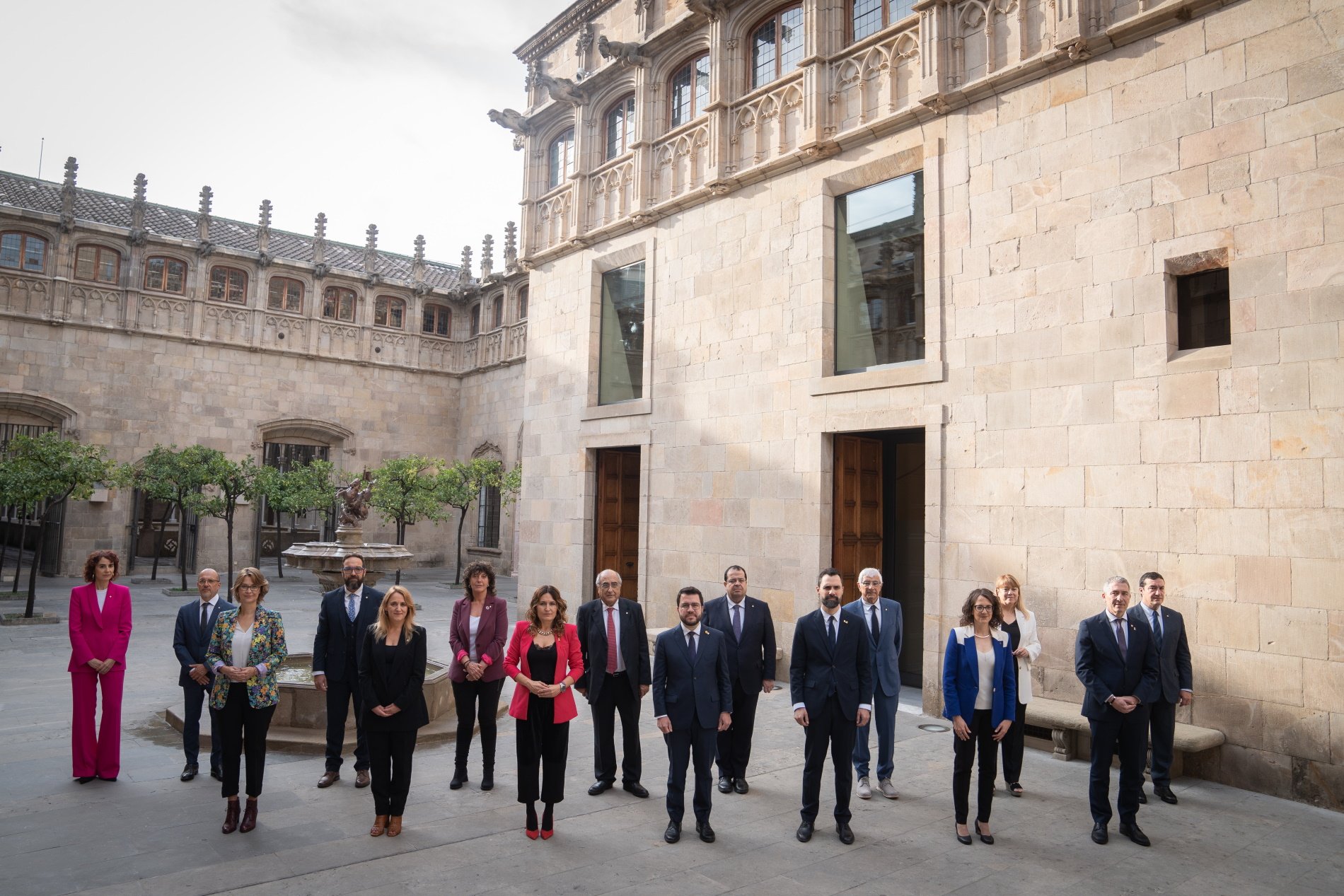 Estos son los libros que recomienda Aragonès y los consellers para este Sant Jordi 2023