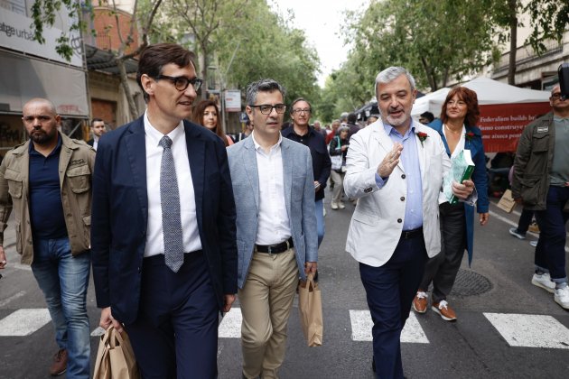 Salvador Illa, Felix Bolaños i Jaume Collboni visita Sant Jordi 2023 (1). Foto: Montse Giralt Salvador Illa, Felix Bolaños i Jaume Collboni visita Sant Jordi 2023 (1). Foto: Montse Giralt