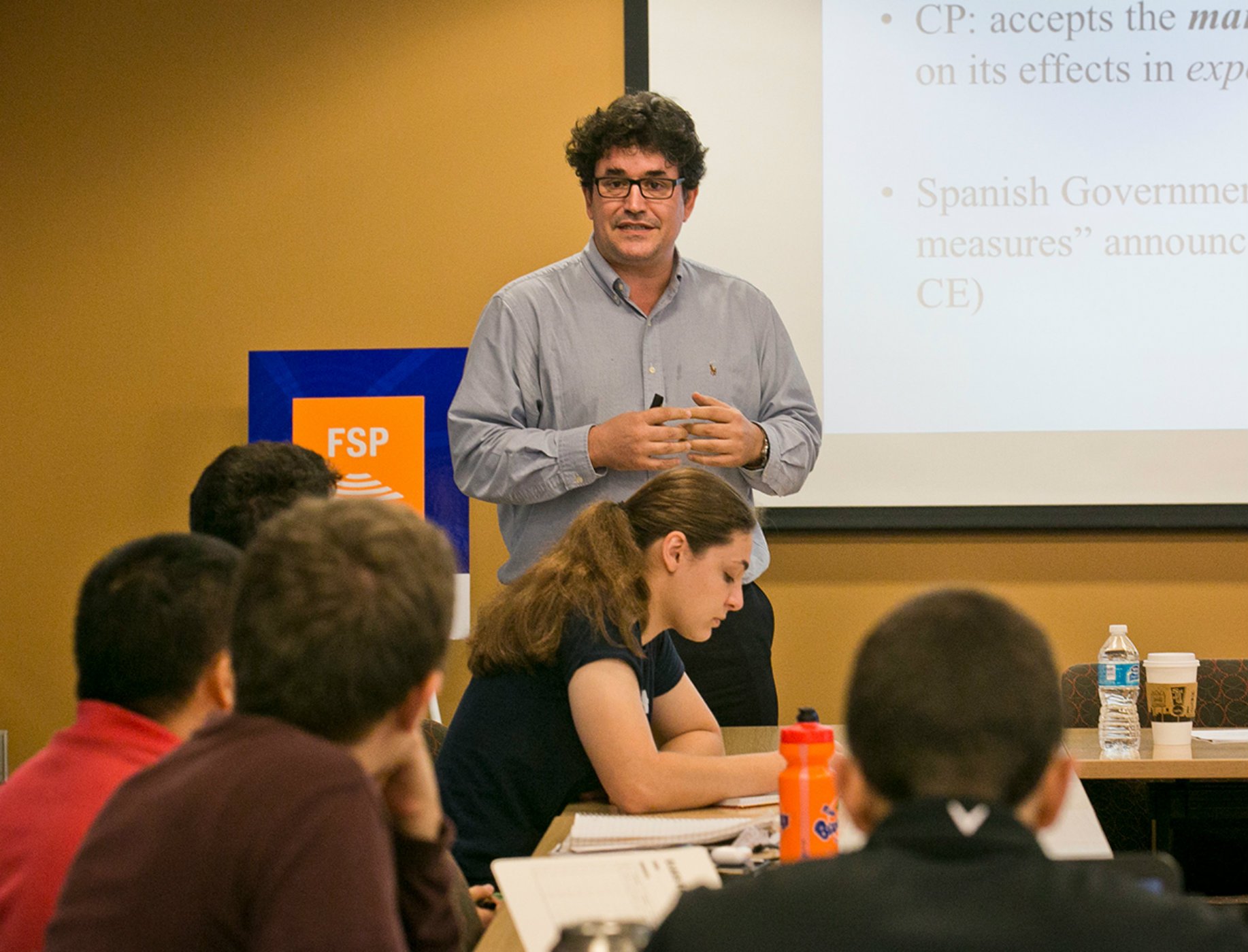 Duke University professor: "Everyone's freedom is at stake" in Catalan court case