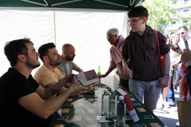 Firma de libro de La Sotana Sant Jordi / Eva Parey