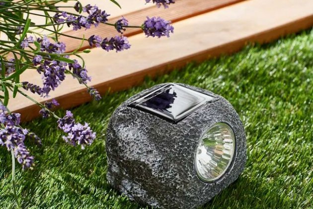 Pedra solar LED INSPIRI Ouvea Pedra solar LED INSPIRI Ouvea