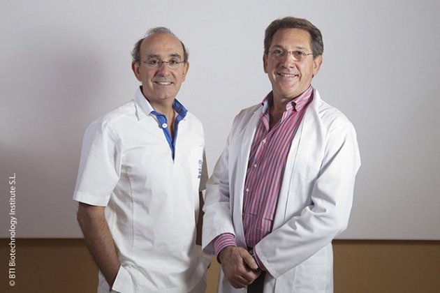 Eduardo Anitua y Mikel Sánchez médicos Juan Carlos premio nacional artes aplicadas deporte Clinuicaeduardoanitua.com Eduardo Anitua y Mikel Sánchez médicos Juan Carlos premio nacional artes aplicadas deporte Clinuicaeduardoanitua.com