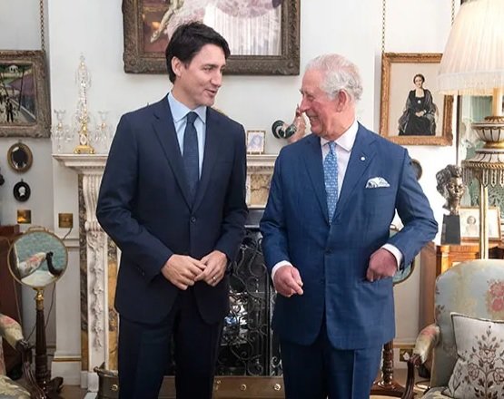 Carlos III y Justin Trudeau   GTRES