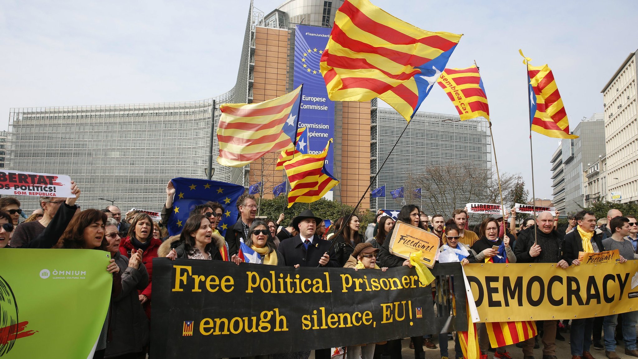 Manifestación en Bruselas por la libertad de los presos políticos