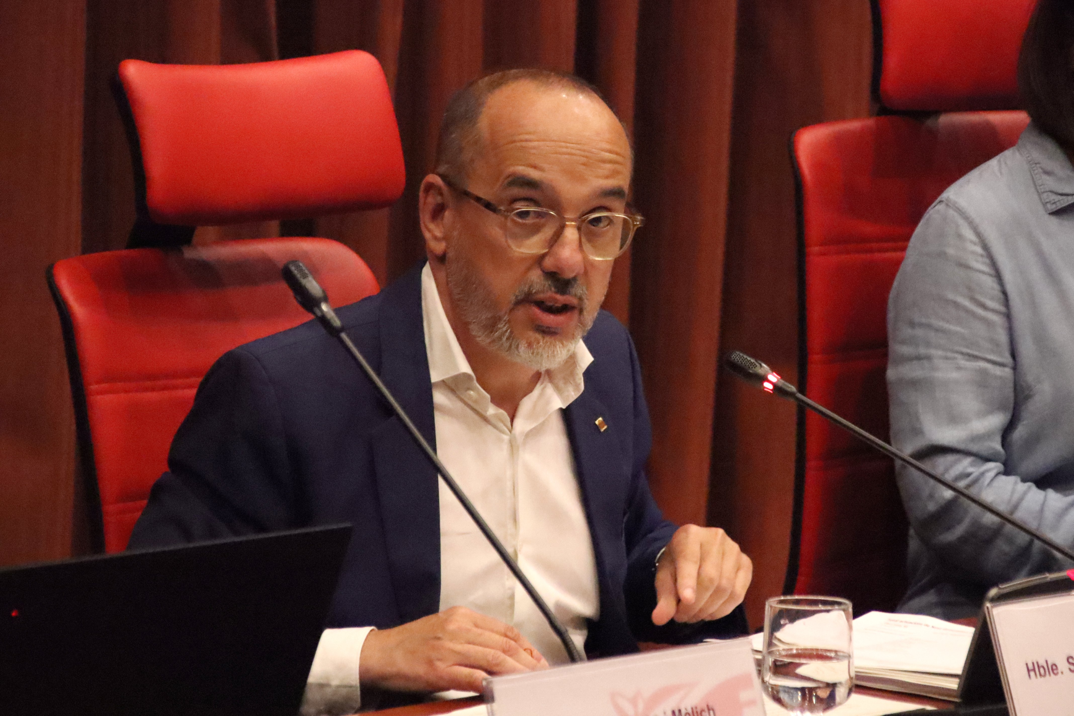 Campuzano niega vincular la residencia de Santa Coloma al resultado de ERC y la oposición no lo cree