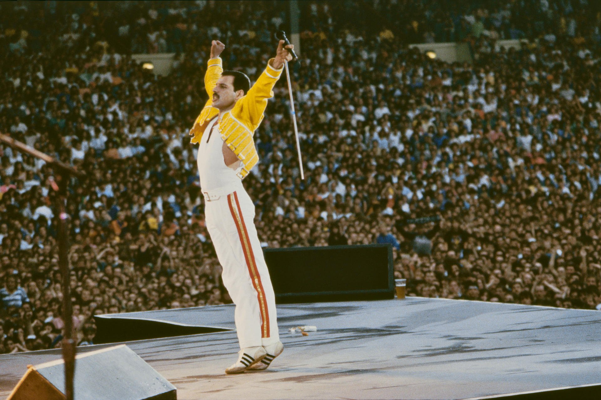 Una col·lecció de pertinences de Freddie Mercury sortirà a subhasta a Sotherby's