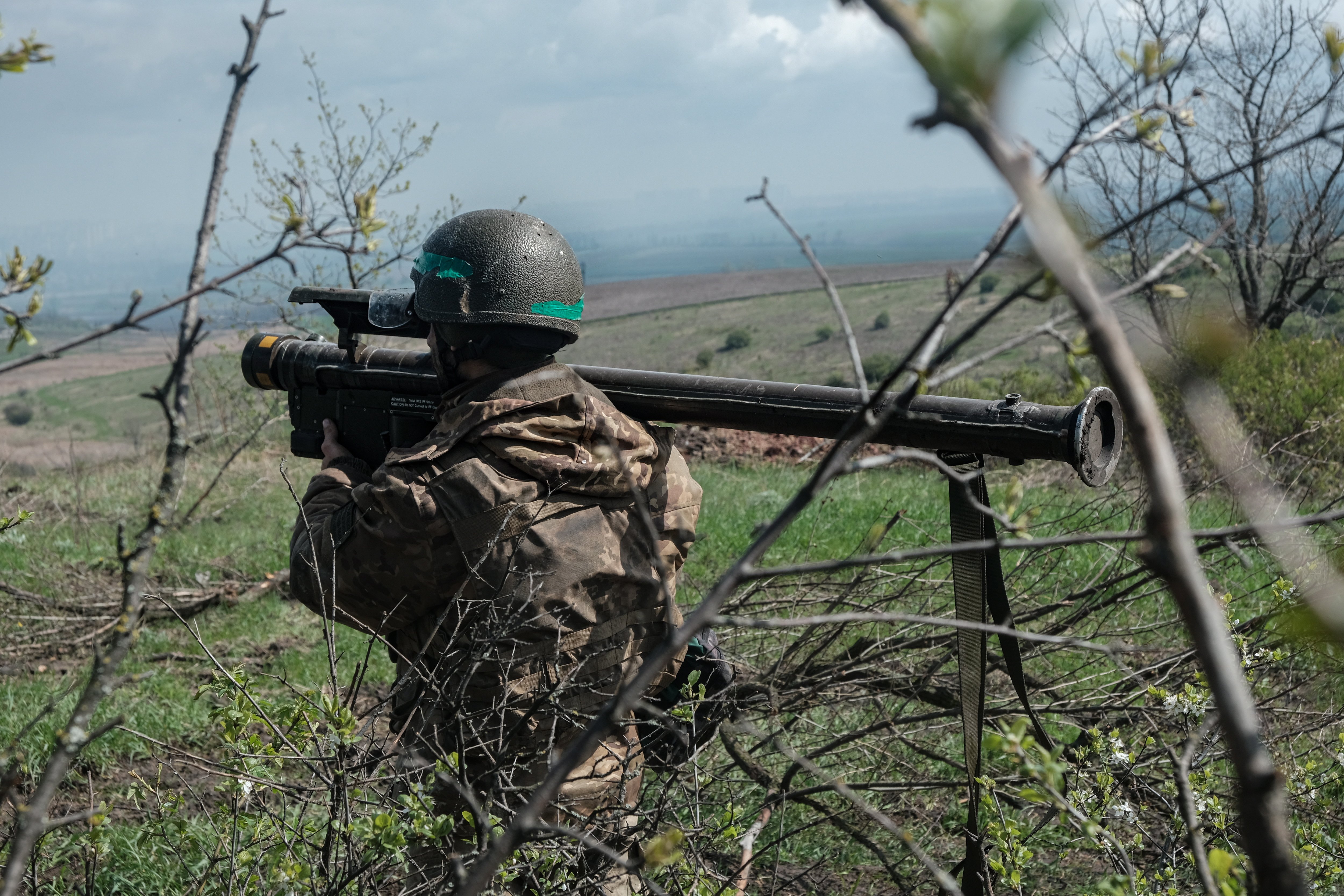 Rusia ataca con fuerza Bajmut y Járkov