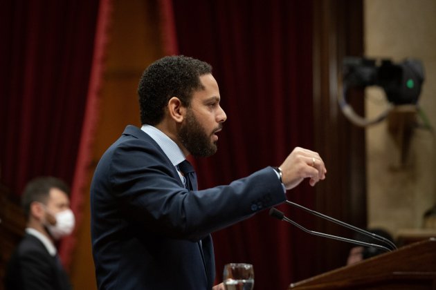 vox parlament ignacio garriga pleno parlament 23 marzo