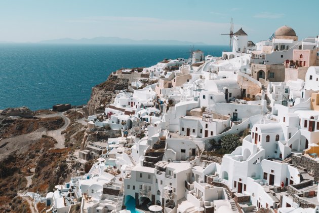 santori caldera unsplash santori caldera unsplash