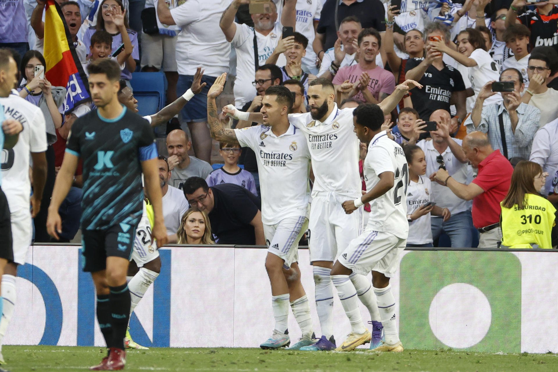 40+25 millones para volver a jugar con Benzema y traicionar al Real Madrid