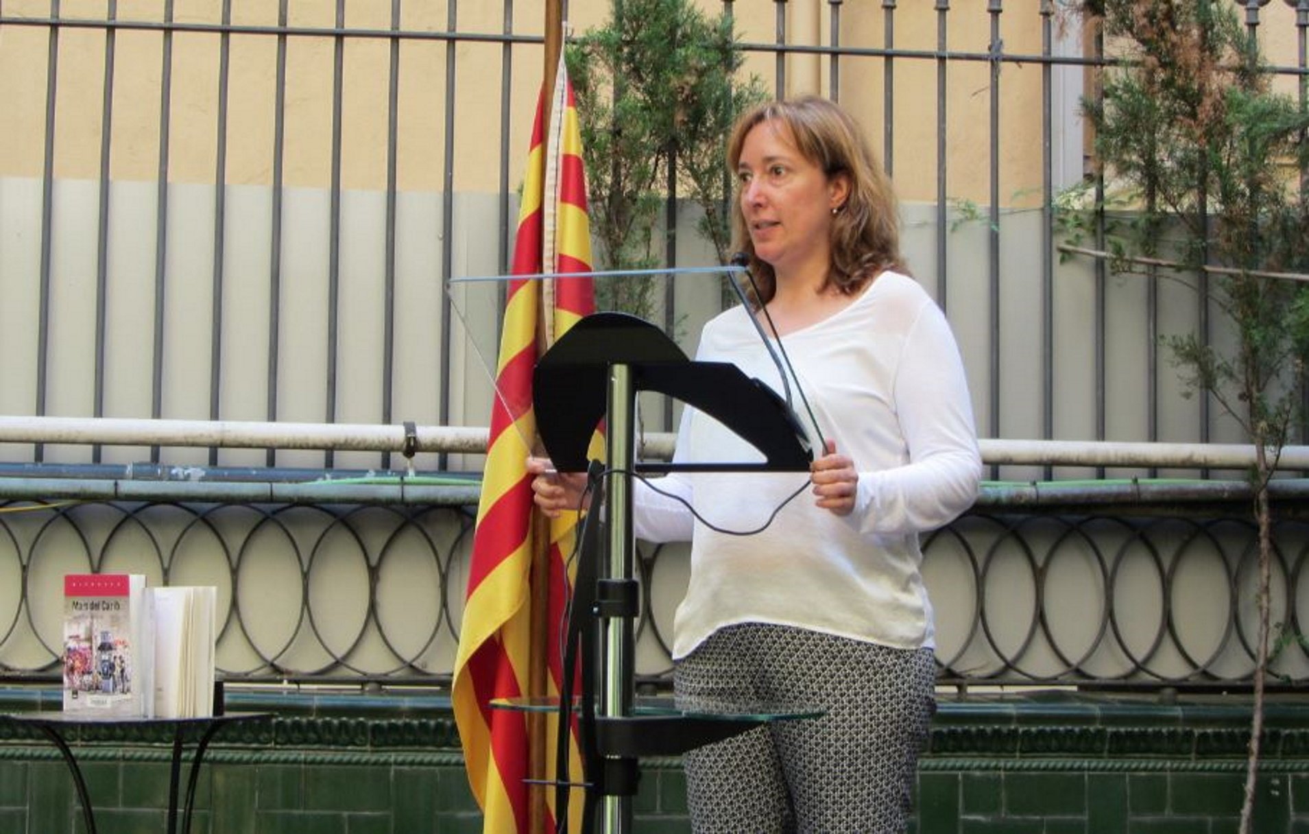Polémica en el Ateneu Barcelonès por el despido fulminante de Diana Cot, coordinadora cultural