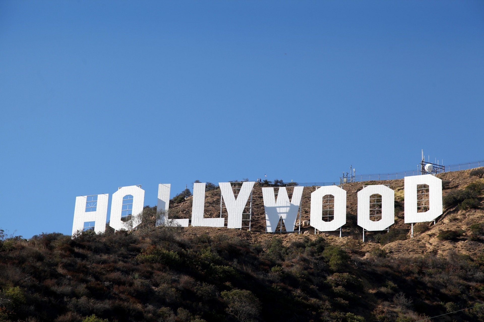 Los guionistas de Hollywood convocan una huelga indefinida