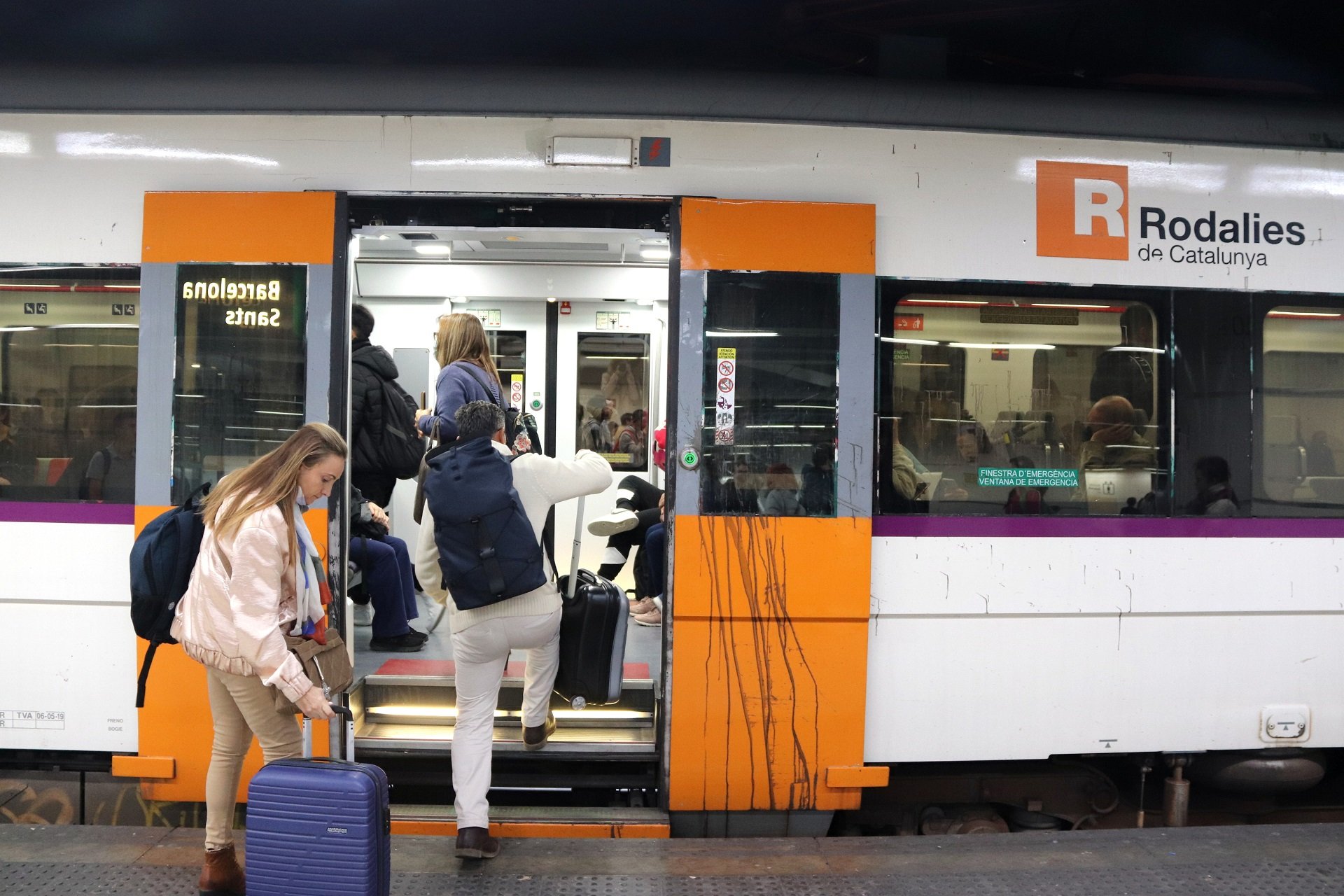 El Servei Meteorològic deixa en evidència Adif i el ministeri: cap llamp va avariar l'R2 de Rodalies