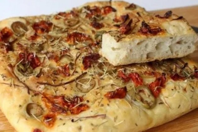 Focaccia Mui Kitchen