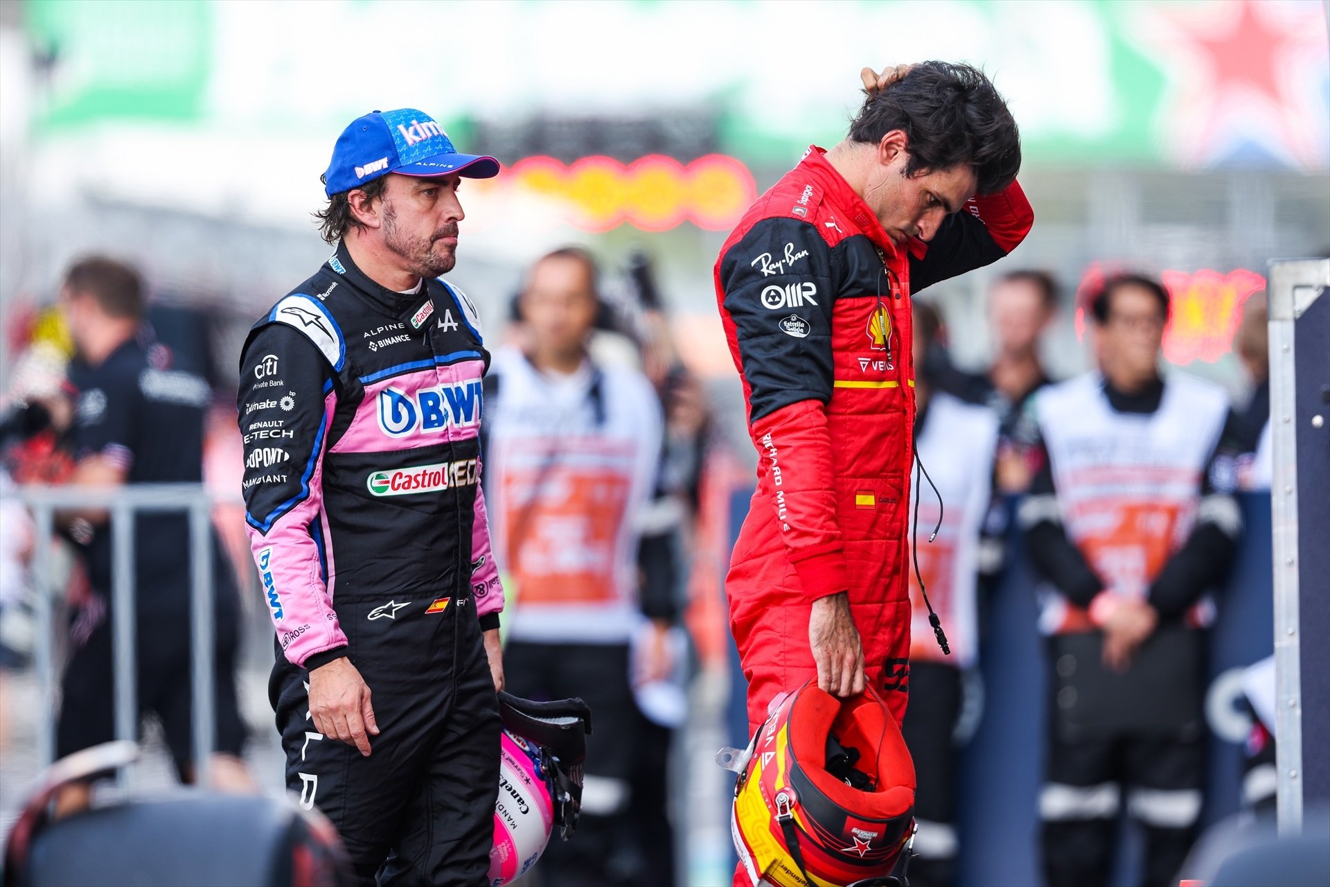 Carlos Sainz viu el mateix que va viure Marc Márquez amb Valentino Rossi, però amb Fernando Alonso