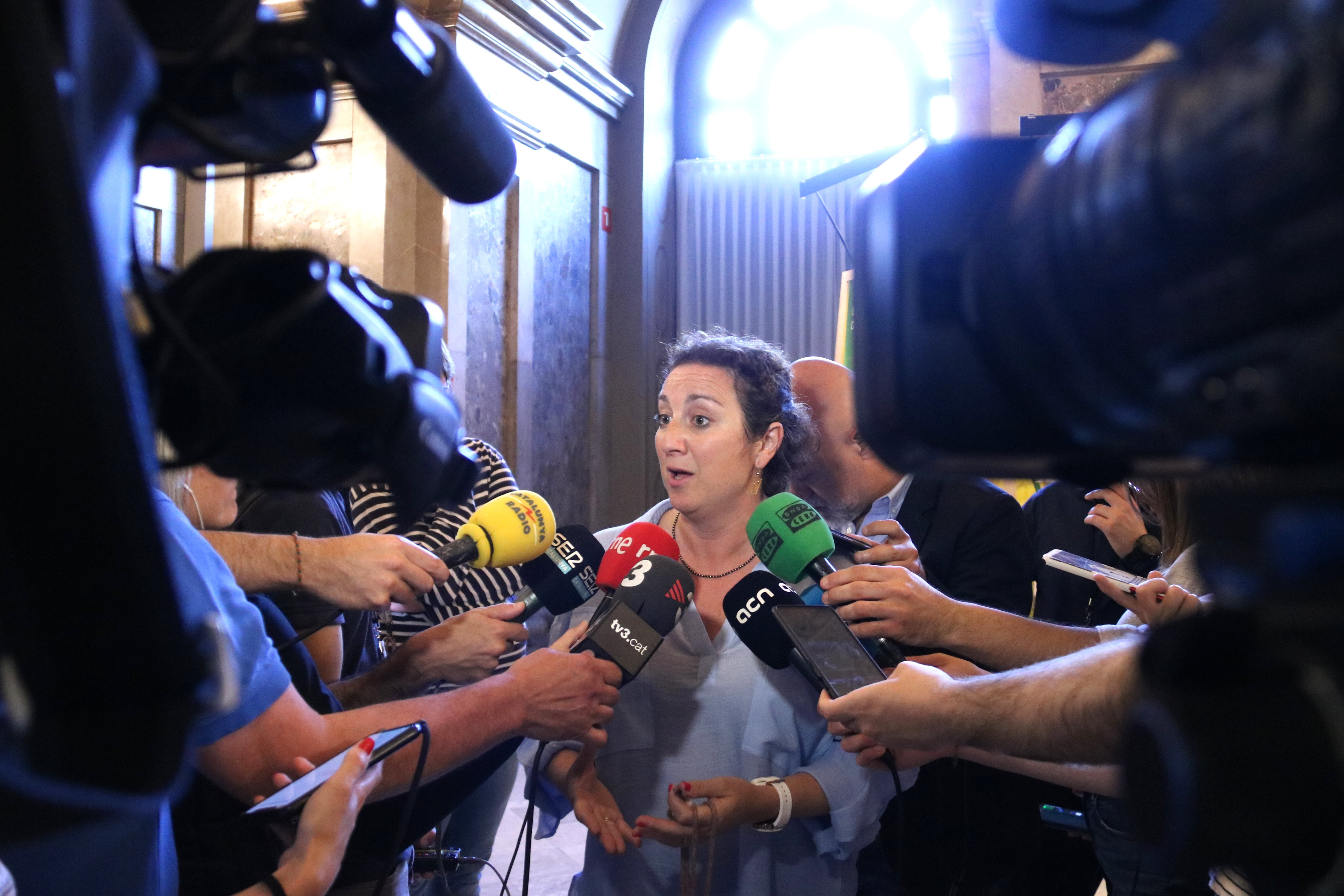 El PSC se opone a la decisión de la Mesa sobre Laura Borràs: "Acciones dilatorias"