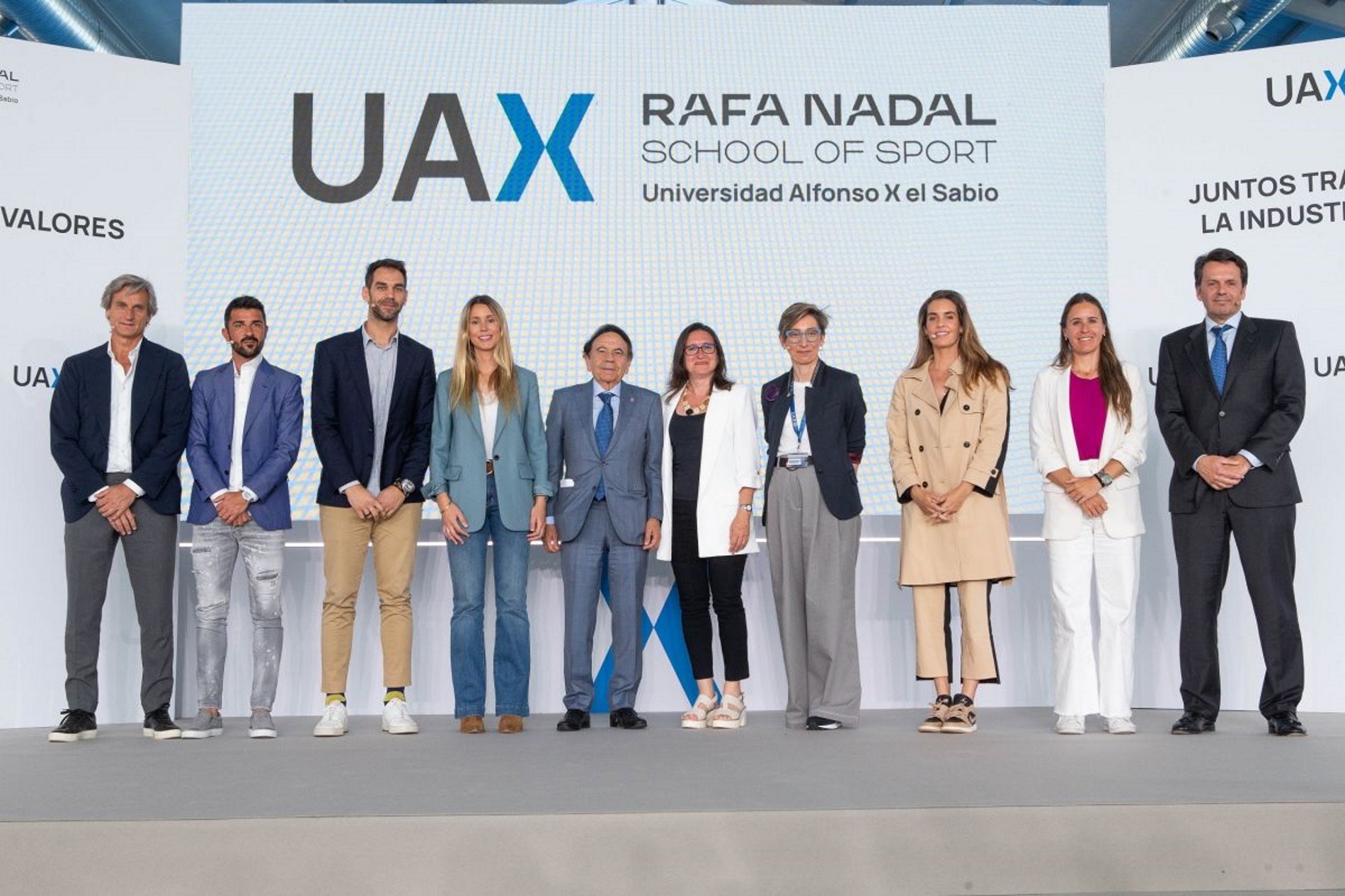 Grans empreses col·laboren per crear la primera Facultat de Business &
Tech d'Espanya