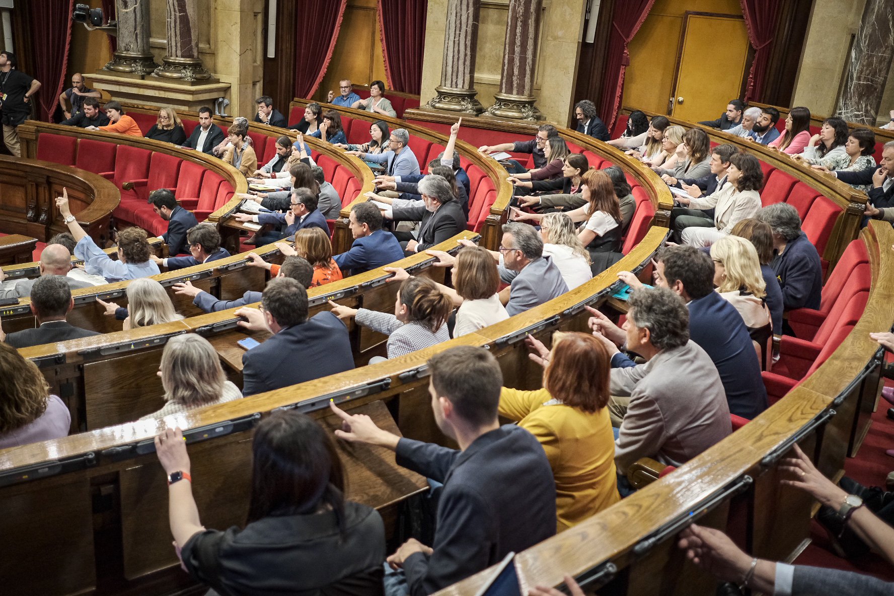 Creus que el Govern complirà amb l’acord del Parlament per la sequera?