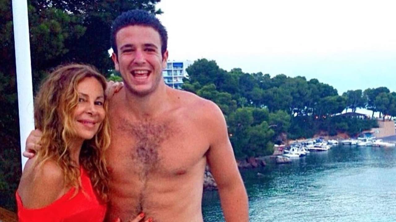 Ana Obregón y Álex Lequio REDES Ana Obregón y Álex Lequio REDES