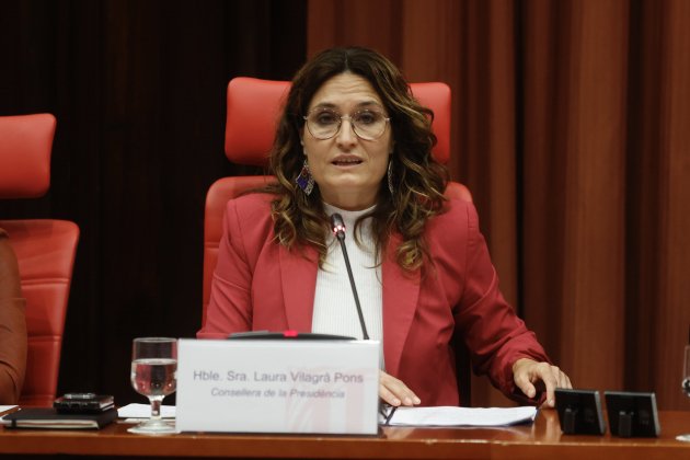 laura vilagrà comissió oposicions parlament foto montse giralt