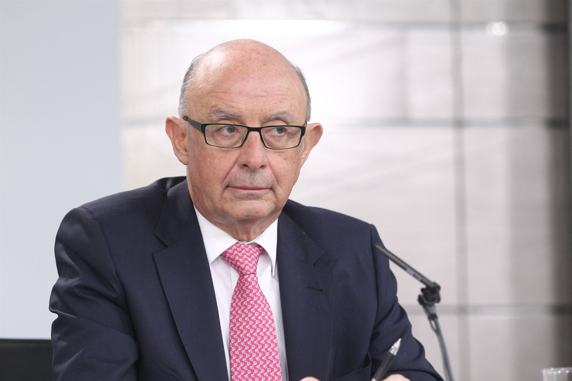 El abogado del Estado contradice a Montoro: "Hubo dinero público para el 1-O"