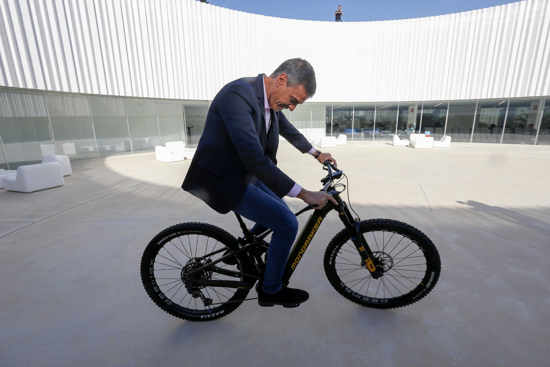 pedro sanchez bicicleta