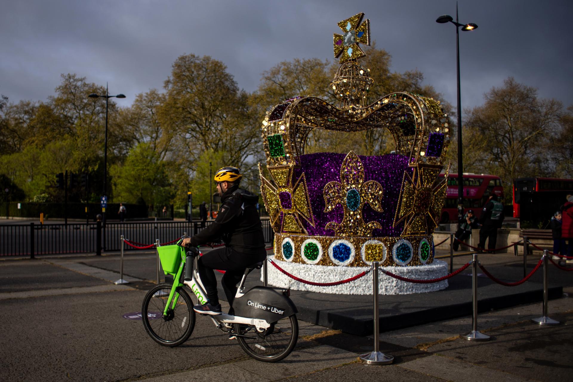 Corona eduard Carles III Londres Corona eduard Carles III Londres