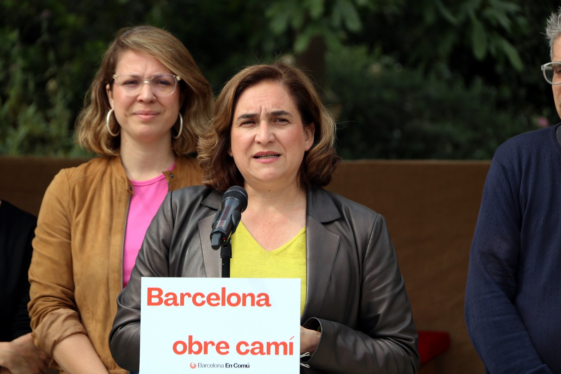 Colau reivindica la memoria y el carácter de Barcelona en el pistoletazo de salida a la campaña electoral
