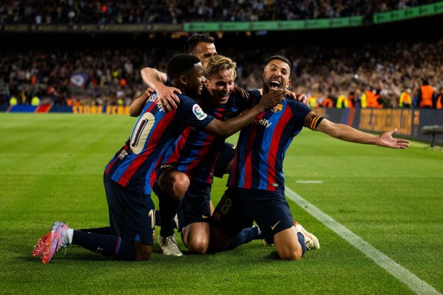 Ansu Fati Eric Garcia Frenkie de Jong Jordi Alba celebración gol Barça / Foto: FC Barcelona