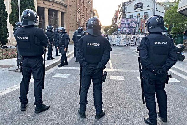 Mossos Okupa Barcelona