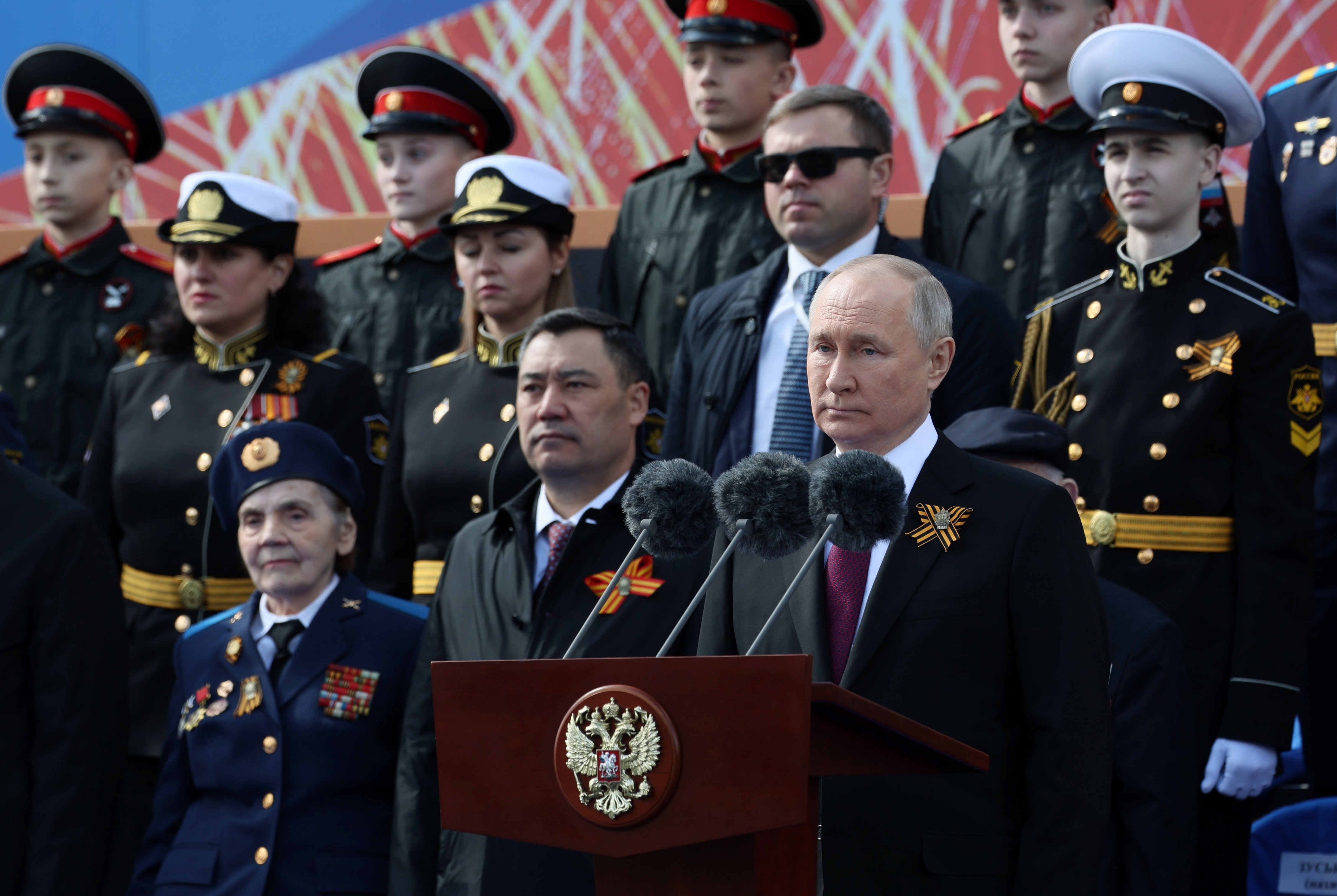 Putin, durante el Día de la Victoria: se está llevando a cabo una "guerra real" contra Rusia
