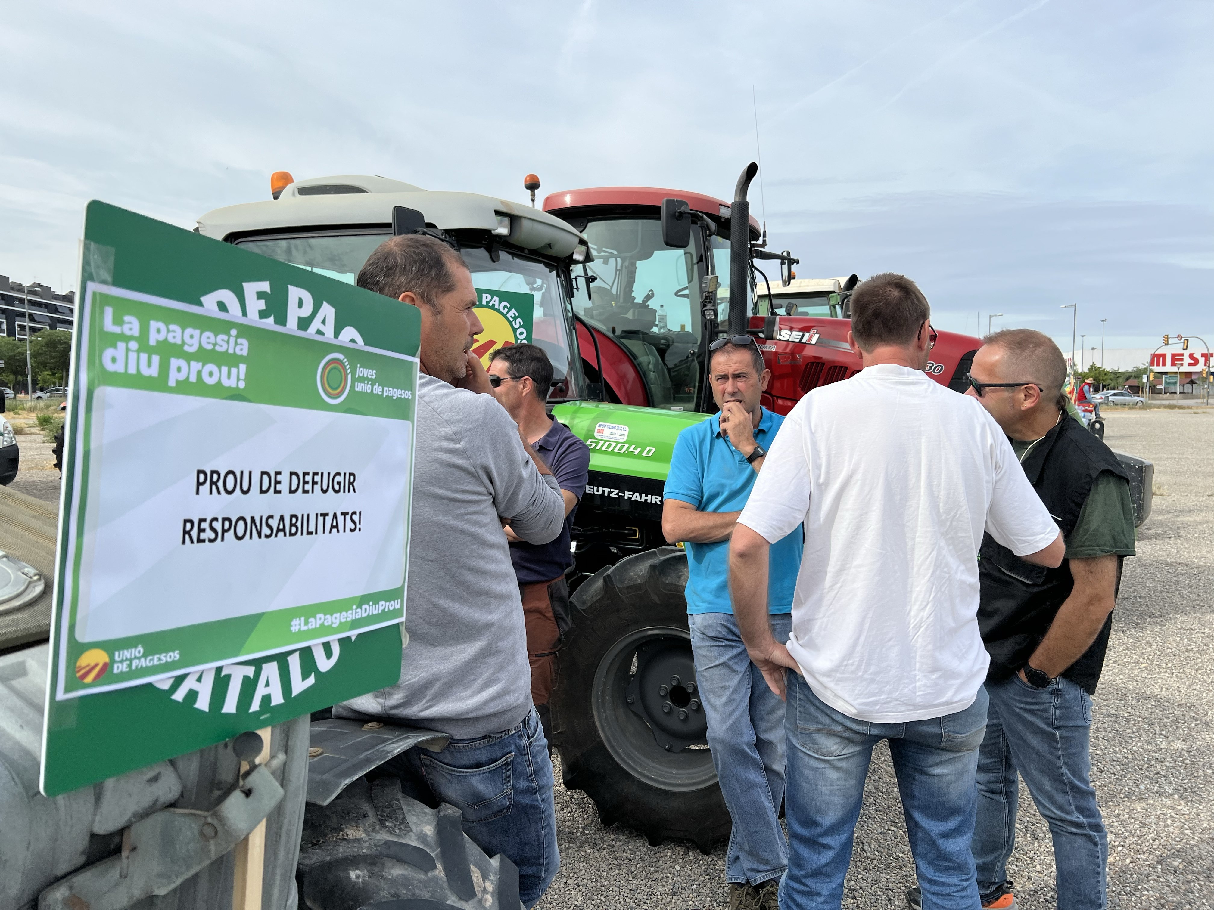 Los agricultores se manifiestan contra el Gobierno para exigir soluciones por la sequía